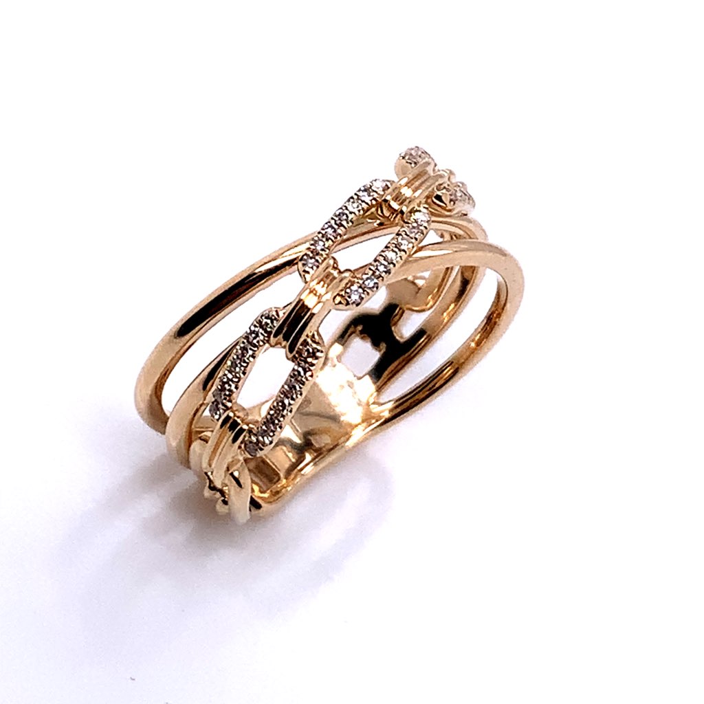 Diamond Fashion Link Ring