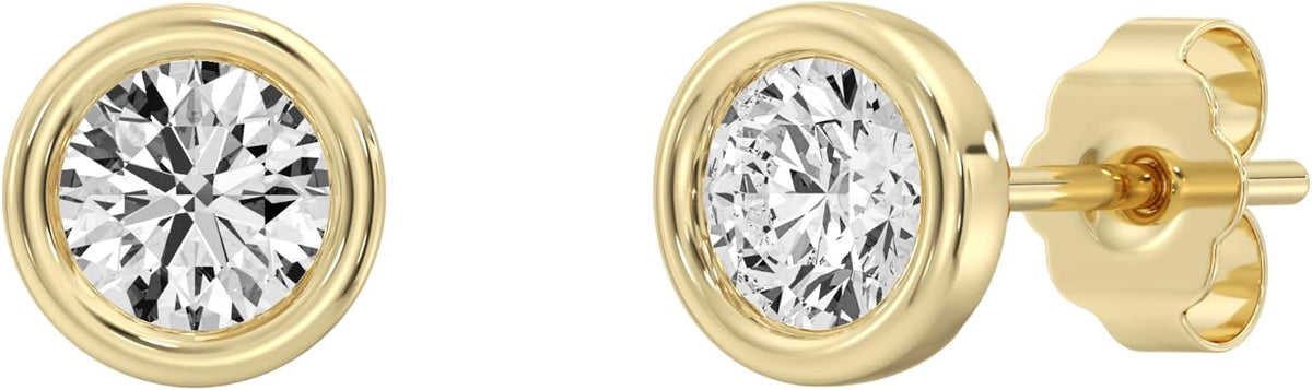 0.28CTW Classic Diamond Bezel Set Stud Earrings