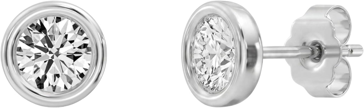 0.28CTW Classic Diamond Bezel Set Stud Earrings